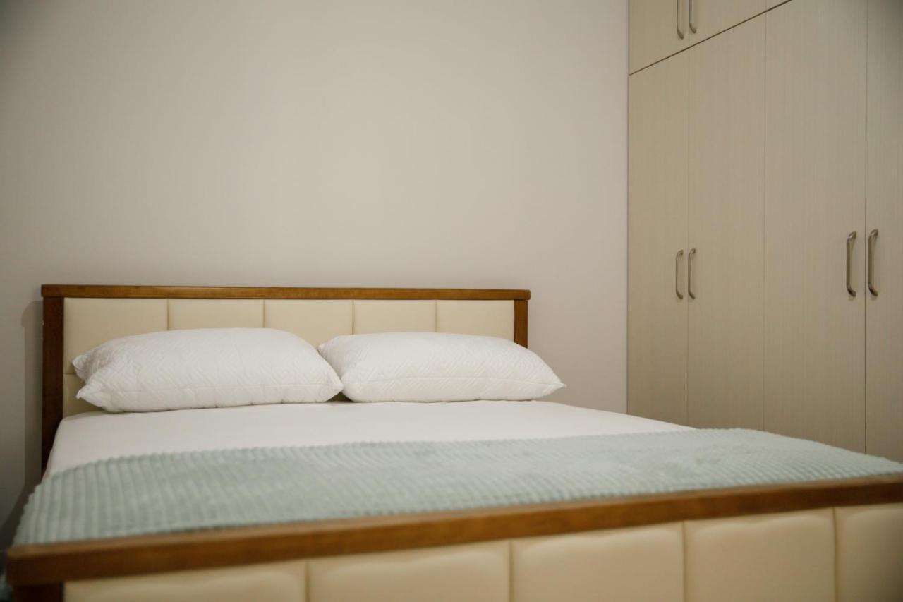 Logli Apartments Gjirokastër Екстериор снимка
