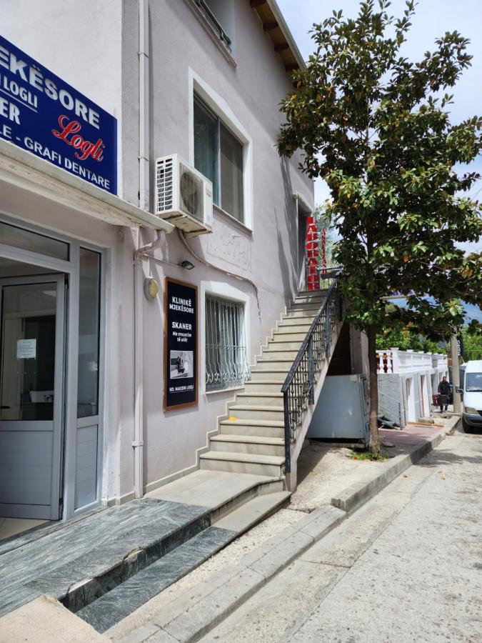 Logli Apartments Gjirokastër Екстериор снимка